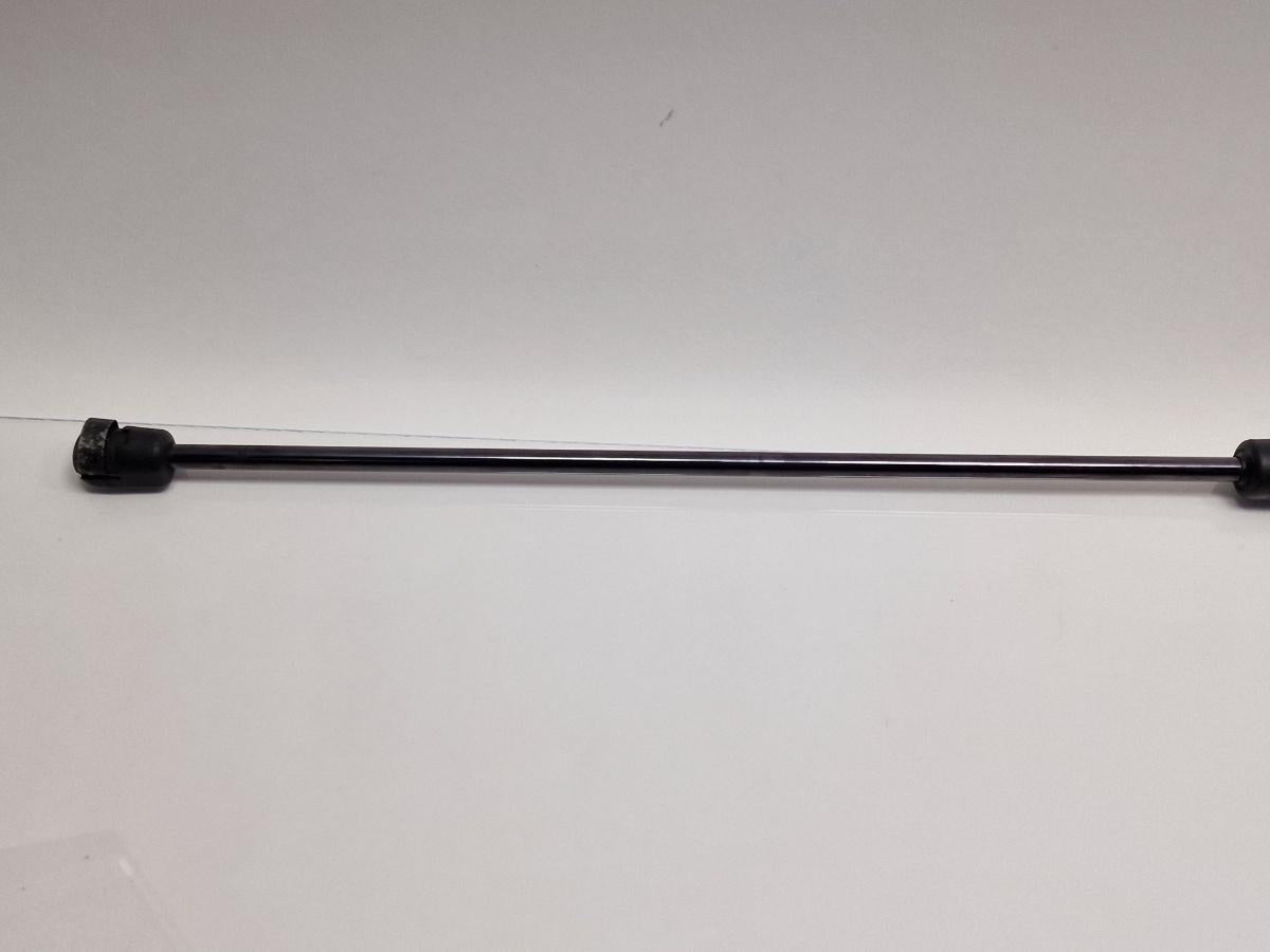 Amortizor capota AUDI A4 IV Avant 8K5, B8 2007 - 2015 2.0 TDI CAGA, CJCA, CMEA, CMFA 8T0823359