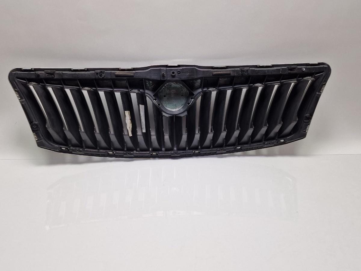 Grila radiator bara fata SKODA OCTAVIA 2 Facelift 2009 - 2013 1Z0853668A
