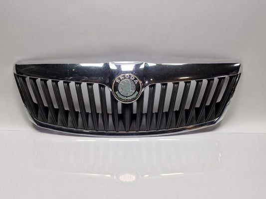 Grila radiator bara fata SKODA OCTAVIA 2 Facelift 2009 - 2013 1Z0853668A