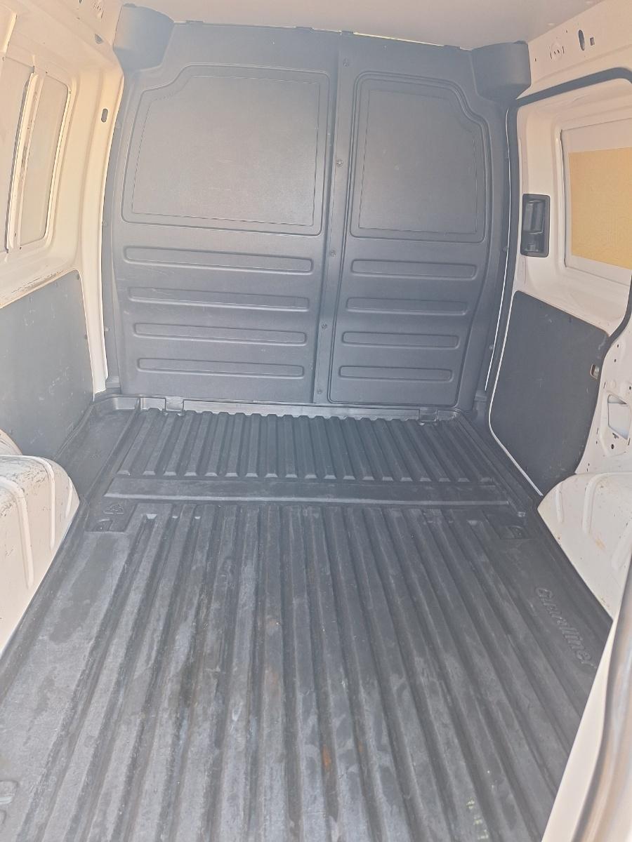 Dezmembrez VOLKSWAGEN CADDY IV Box SAA, SAH 2018 2.0 TDI DFSF 55KW|75HP