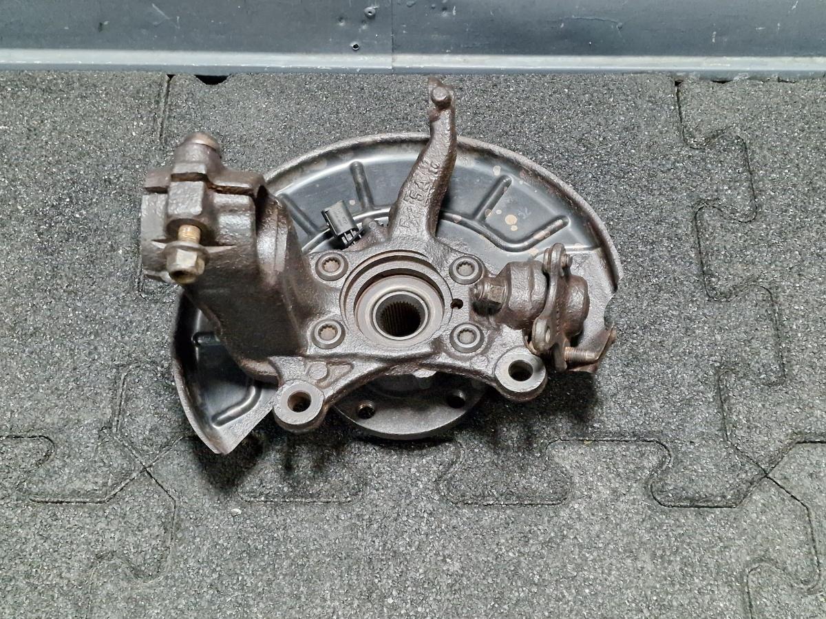 Fuzeta dreapta fata SKODA OCTAVIA 1Z3 2004 - 2013 2.0 TDI 16V BKD, CFHC, CLCB 1K0407256AA