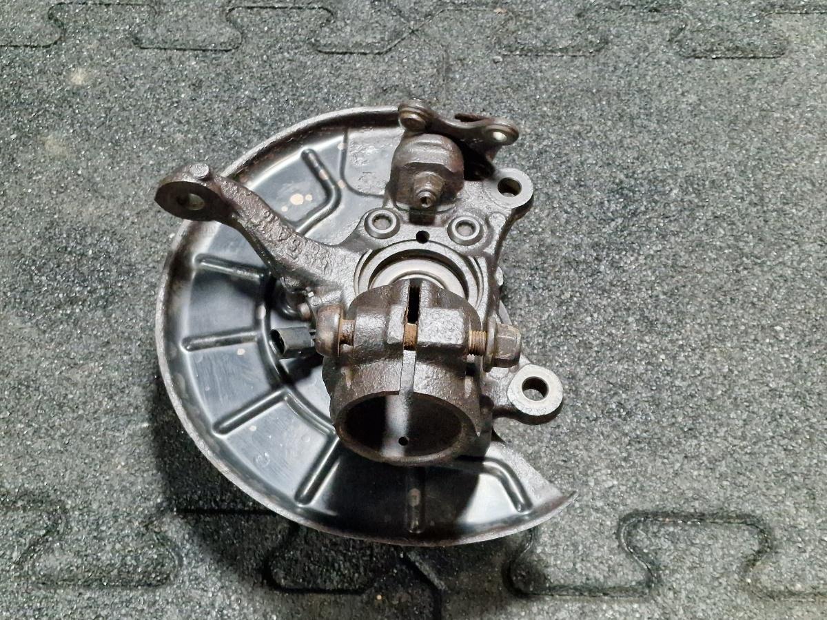 Fuzeta dreapta fata SKODA OCTAVIA 1Z3 2004 - 2013 2.0 TDI 16V BKD, CFHC, CLCB 1K0407256AA