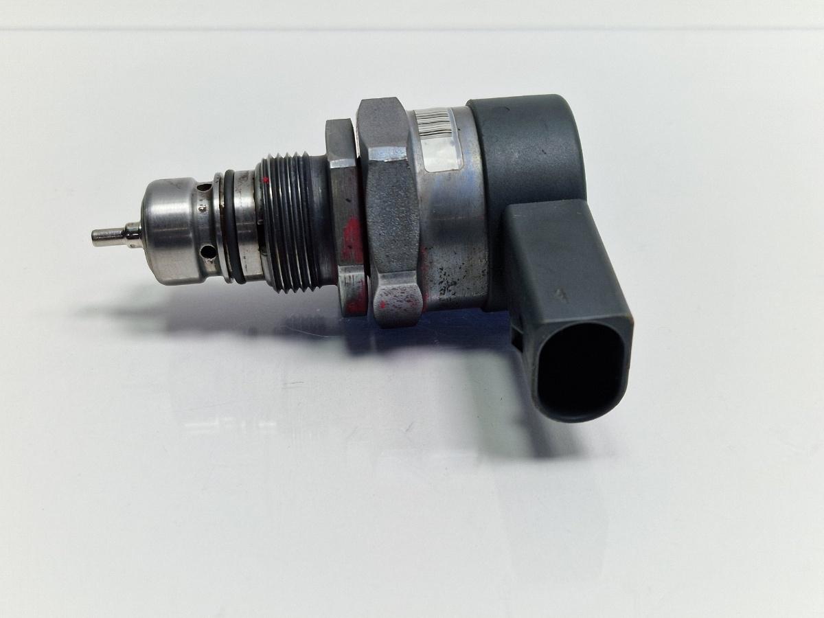 Regulator presiune combustibil VOLKSWAGEN PASSAT Variant 3G5 2014 -> 2.0 TDI CRLB, DBGA, DFGA BOSCH 0281006075 057130764AB