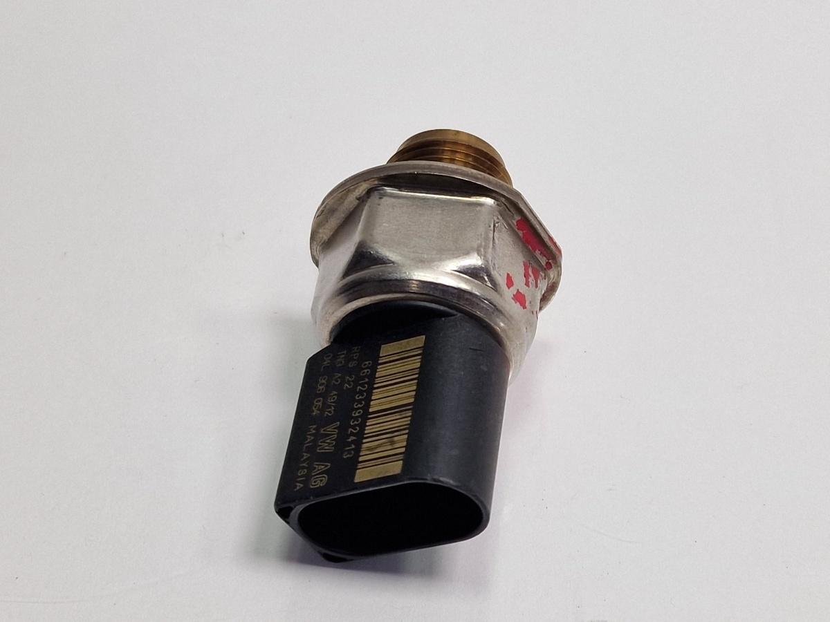 Senzor presiune combustibil VOLKSWAGEN PASSAT Variant 3G5 2014 -> 2.0 TDI CRLB, DBGA, DFGA 04L906054