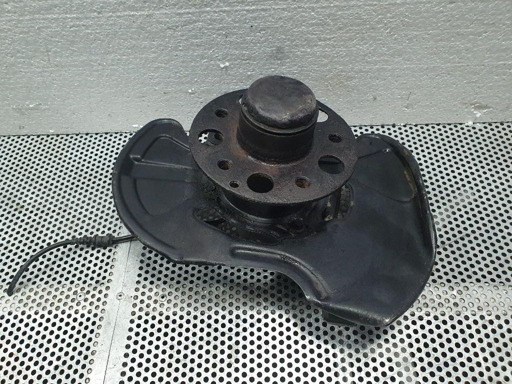 Fuzeta stanga fata MERCEDES-BENZ C-CLASS II W203 2000 - 2007 2.2 C 220 CDI OM 611.962