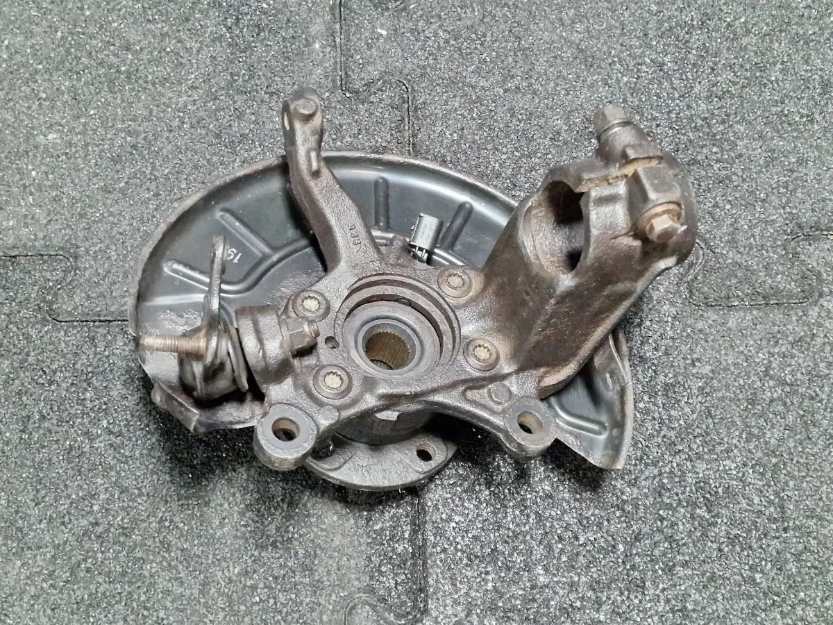 Fuzeta stanga fata SKODA OCTAVIA II Combi 1Z5 2004 - 2013 2.0 TDI 16V BKD, CFHC, CLCB 1K0407255AA