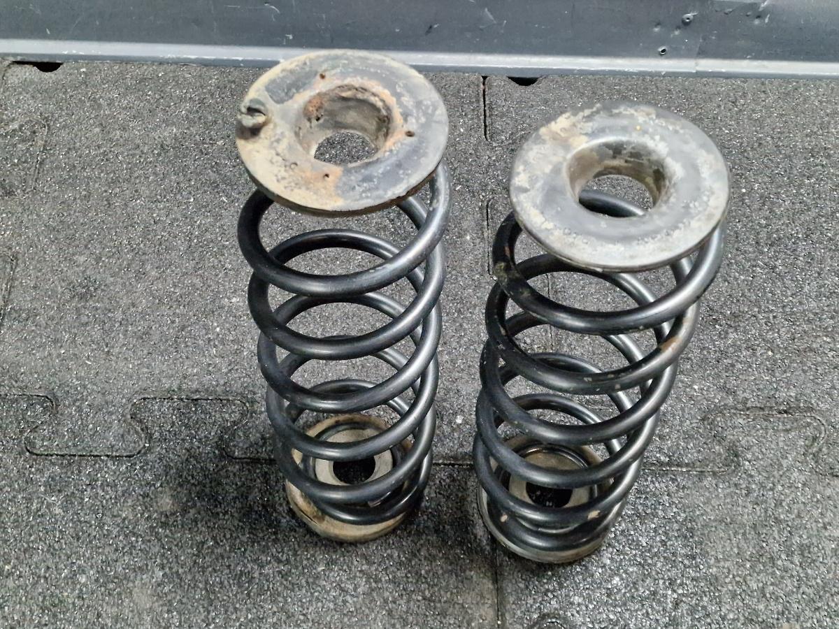 Arcuri spate SKODA OCTAVIA II Combi 1Z5 2004 - 2013 2.0 TDI 16V BKD, CFHC, CLCB 1K0511115DG