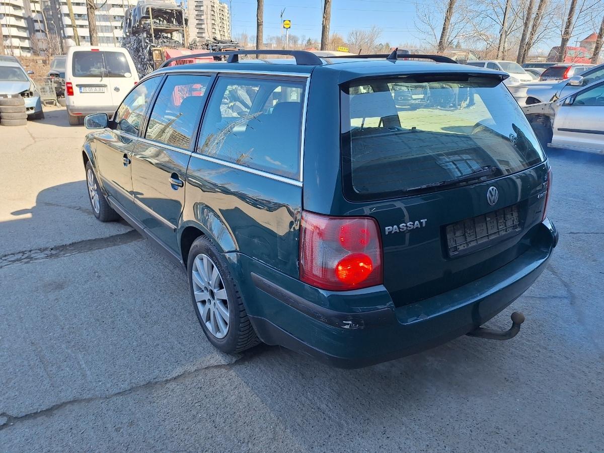 Dezmembrez VOLKSWAGEN PASSAT Variant 3B6 2000 1.9 TDI AVF 96KW|130HP