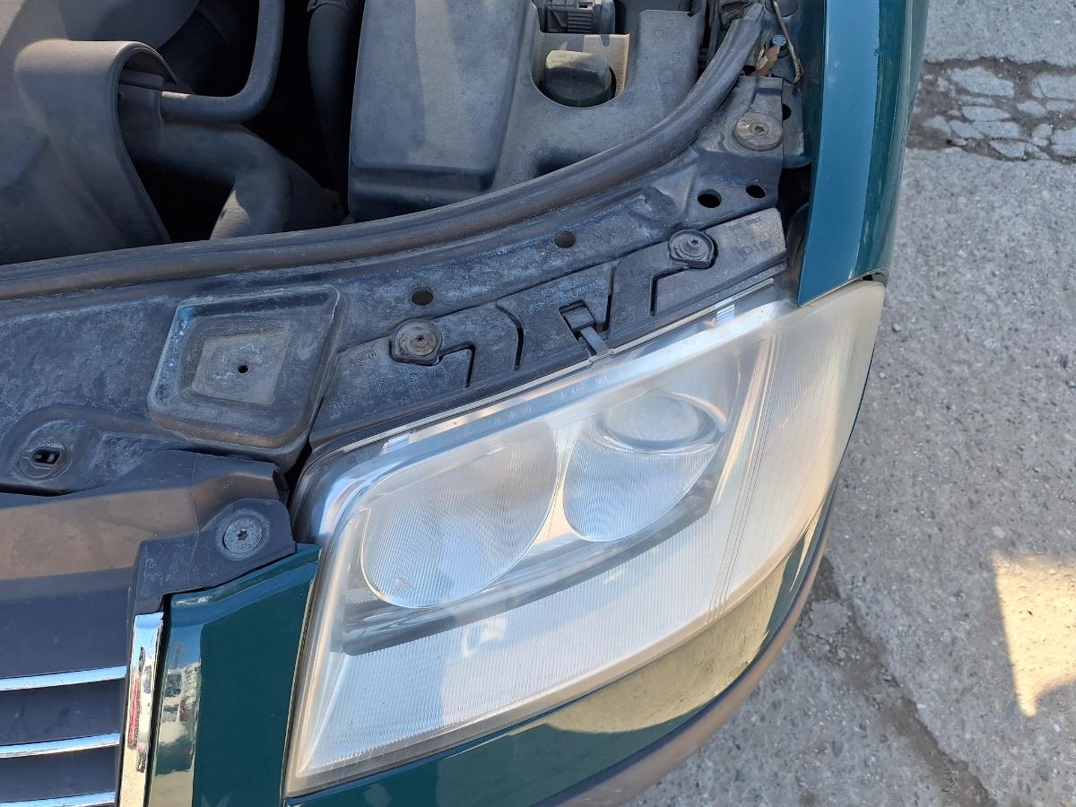 Far stanga VOLKSWAGEN PASSAT Variant 3B6 2000 1.9 TDI AVF 96KW|130HP 2000
