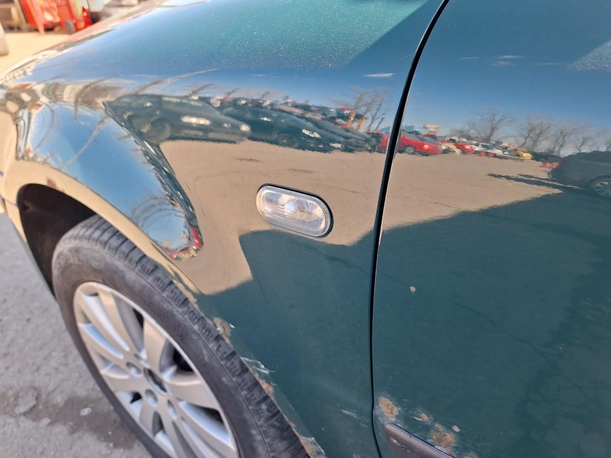 Lampă de semnalizare aripă față VOLKSWAGEN PASSAT Variant 3B6 2000 1.9 TDI AVF 96KW|130HP 2000