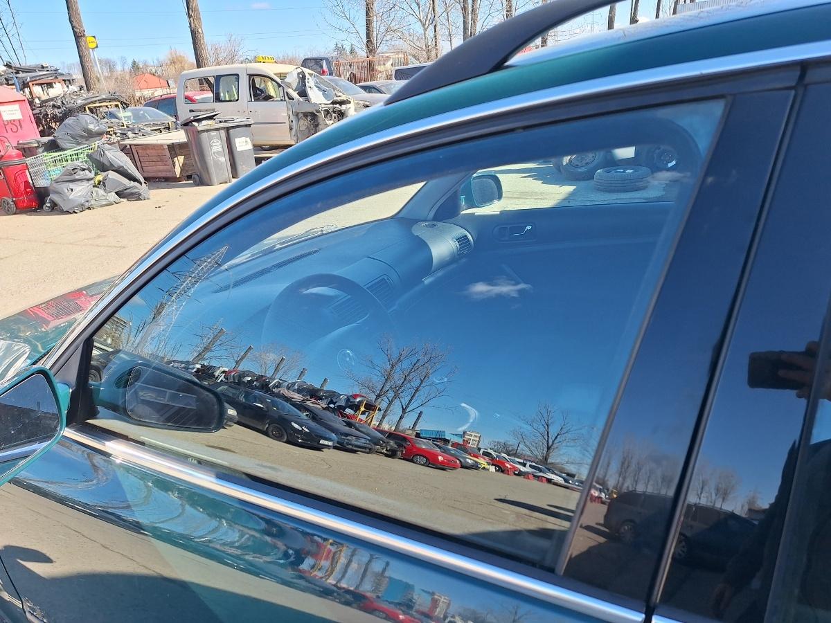 Geam portieră față, patru uși VOLKSWAGEN PASSAT Variant 3B6 2000 1.9 TDI AVF 96KW|130HP 2000