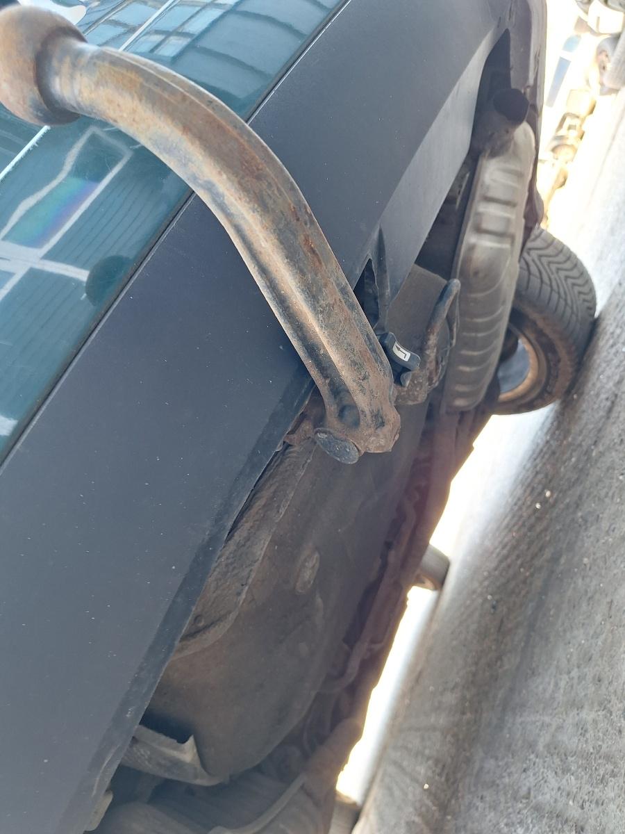 Cârlig de remorcare VOLKSWAGEN PASSAT Variant 3B6 2000 1.9 TDI AVF 96KW|130HP 2000