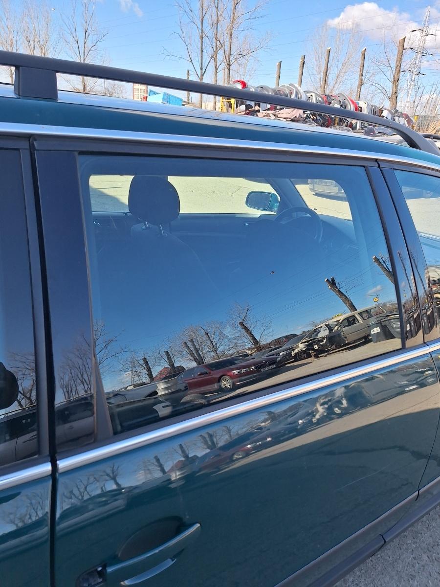 Geam portieră spate VOLKSWAGEN PASSAT Variant 3B6 2000 1.9 TDI AVF 96KW|130HP 2000