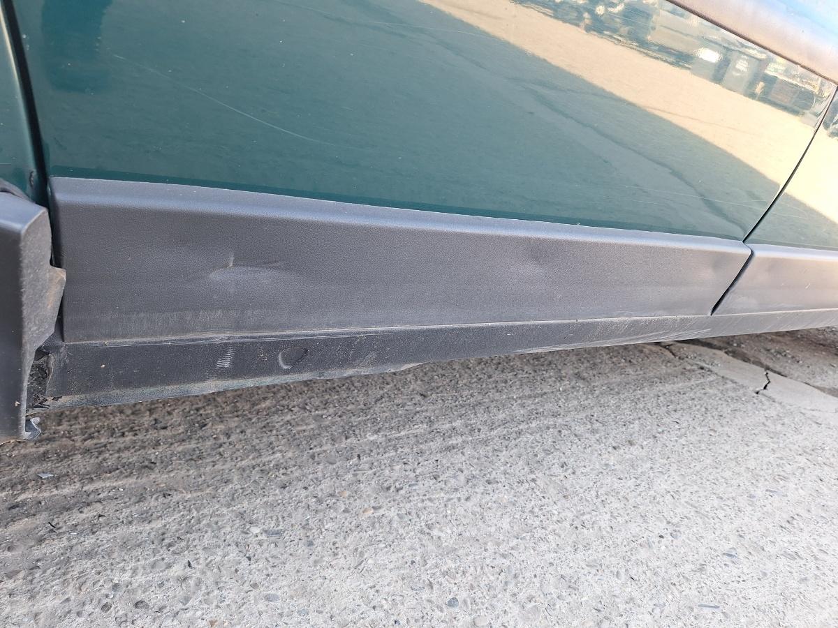 Ornamente portieră spate VOLKSWAGEN PASSAT Variant 3B6 2000 1.9 TDI AVF 96KW|130HP 2000