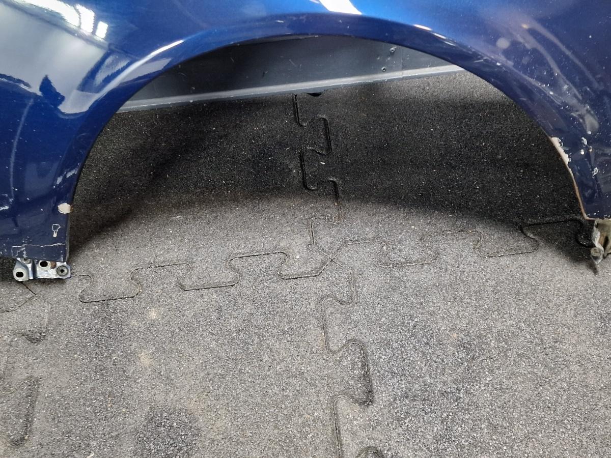 Aripa dreapta fata AUDI A4 III Avant 8ED, B7 2004 - 2008 albastru LZ5J 8E0821106F