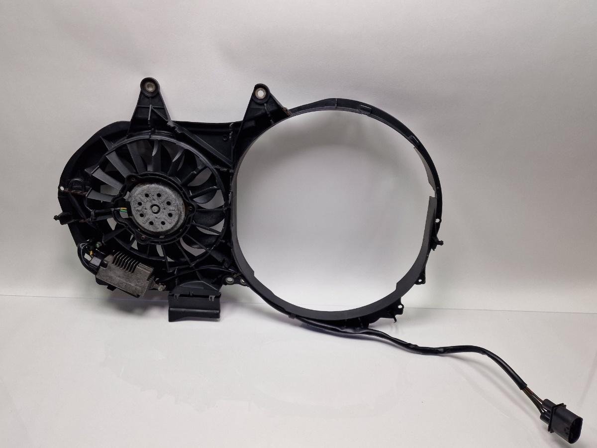 Ventilator radiatoare AUDI A4 III Avant 8ED, B7 2004 - 2008 2.5 TDI BDG 8E0121205T