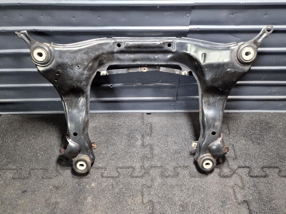 Jug motor AUDI A4 III Avant 8ED, B7 2004 - 2008 2.5 TDI BDG 8E0399513BD