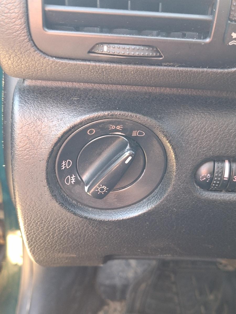 Bloc lumini VOLKSWAGEN PASSAT Variant 3B6 2000 1.9 TDI AVF 96KW|130HP 2000