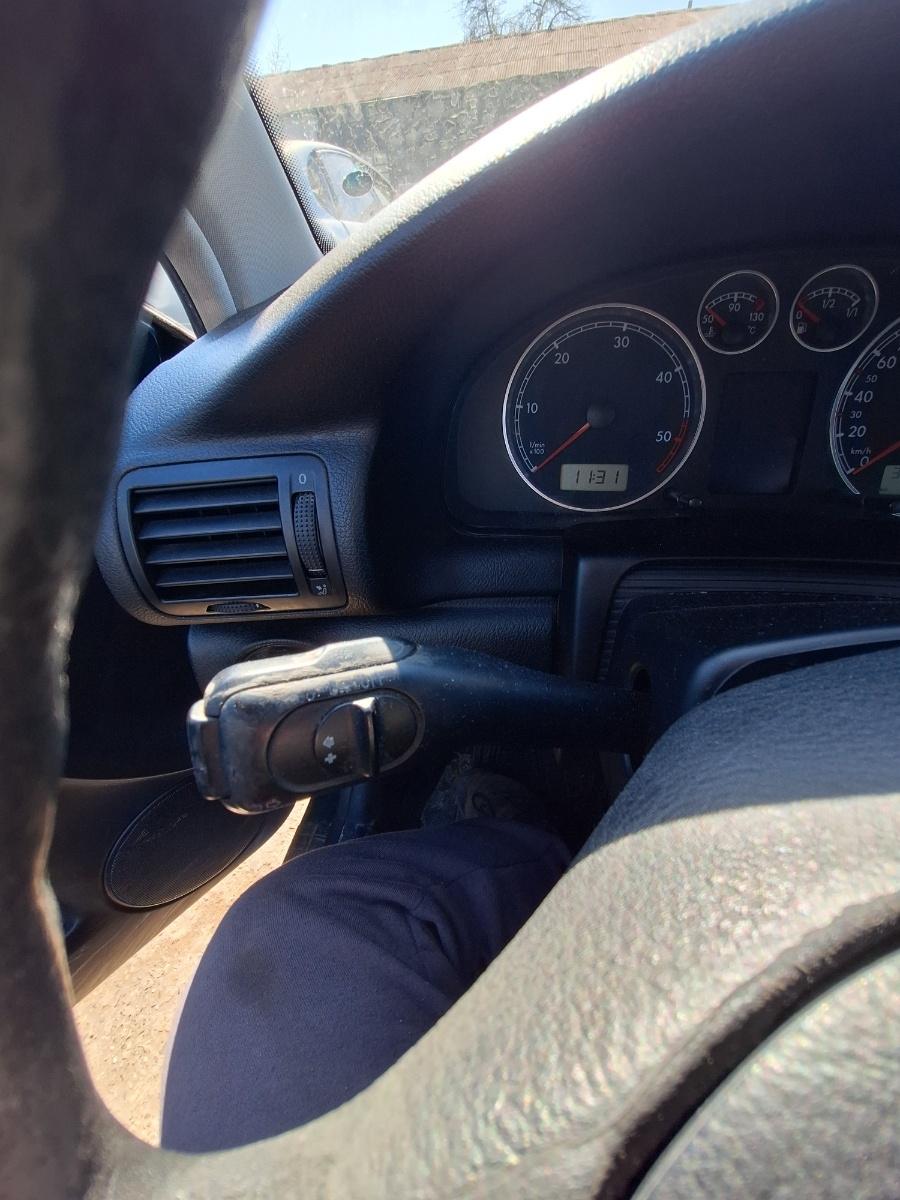 Manetă pilot automat VOLKSWAGEN PASSAT Variant 3B6 2000 1.9 TDI AVF 96KW|130HP 2000