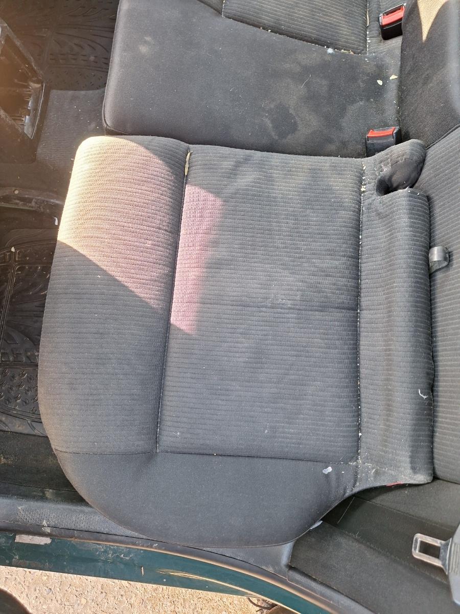 Banchetă spate VOLKSWAGEN PASSAT Variant 3B6 2000 1.9 TDI AVF 96KW|130HP 2000