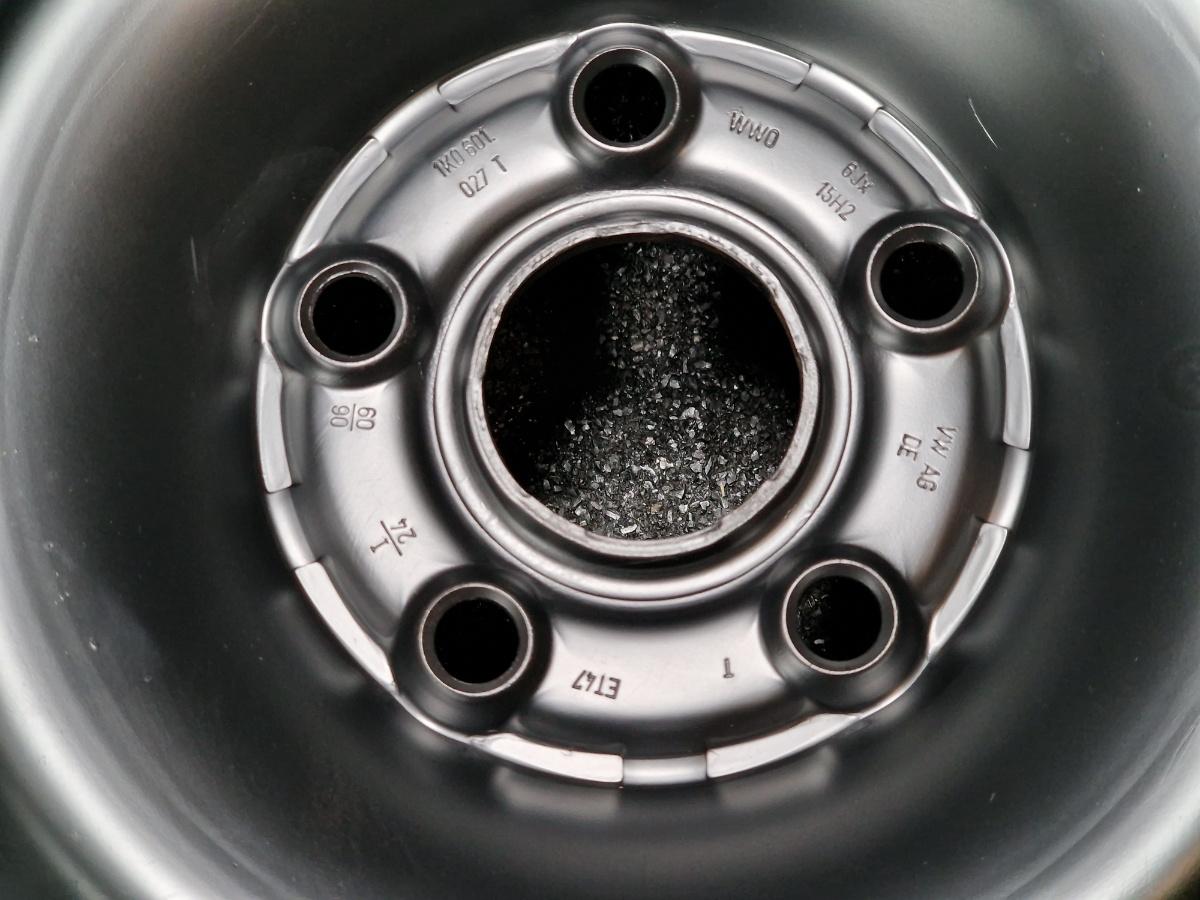 Jante tabla R15 VOLKSWAGEN GOLF V 1K1 2003 - 2009 1.9 TDI BKC, BLS, BXE 6Jx15H2 ET47 1K0601027T