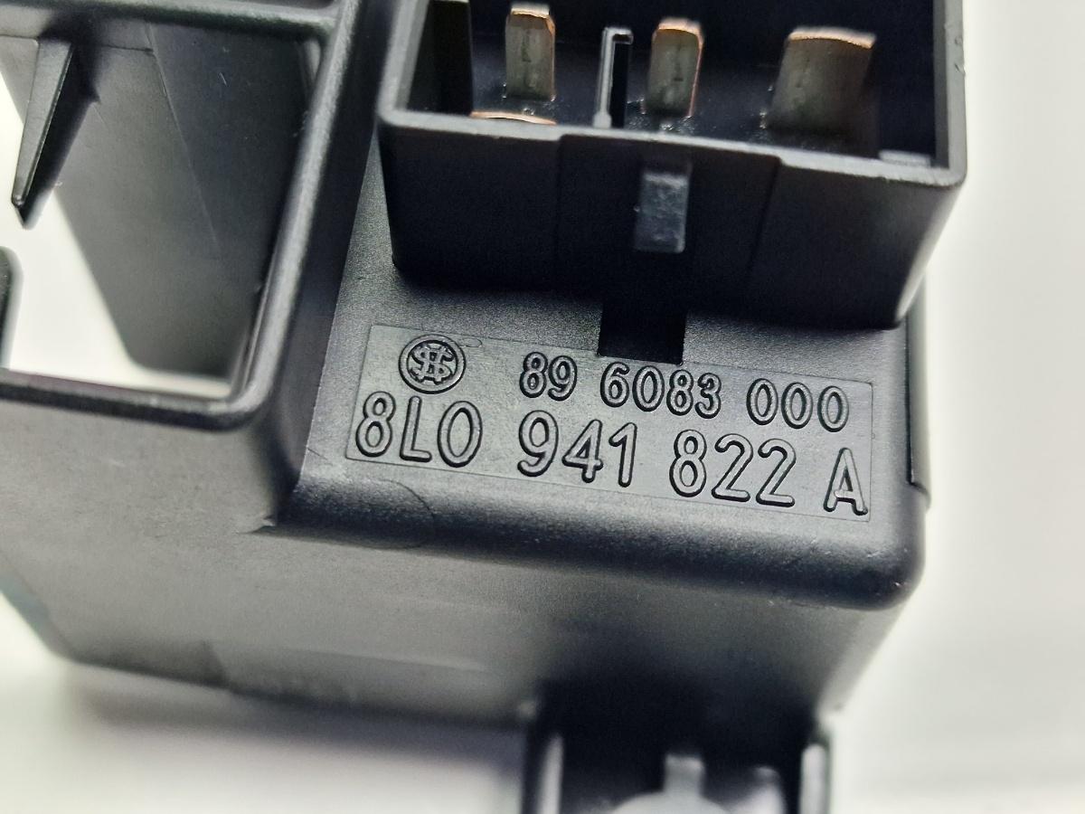 Bloc relee AUDI A4 Avant 8D5, B5 1994 - 2001 1.6 1.6 1.6 ALZ 8L0941822A