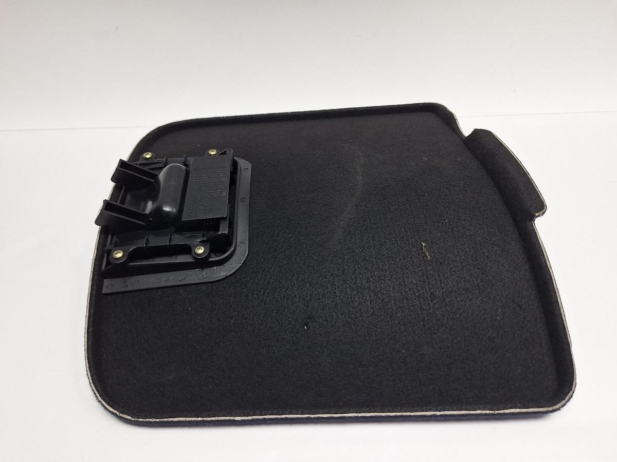 Capac capitonaj portbagaj dreapta AUDI A4 Avant 8D5, B5 1994 - 2001 1.6 1.6 1.6 ALZ 8D9863990