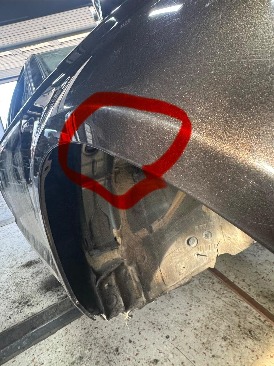 Aripa fata dreapta AUDI A6 IV Avant 4G5, C7, 4GD 2011 - 2018 , maro LY8Z