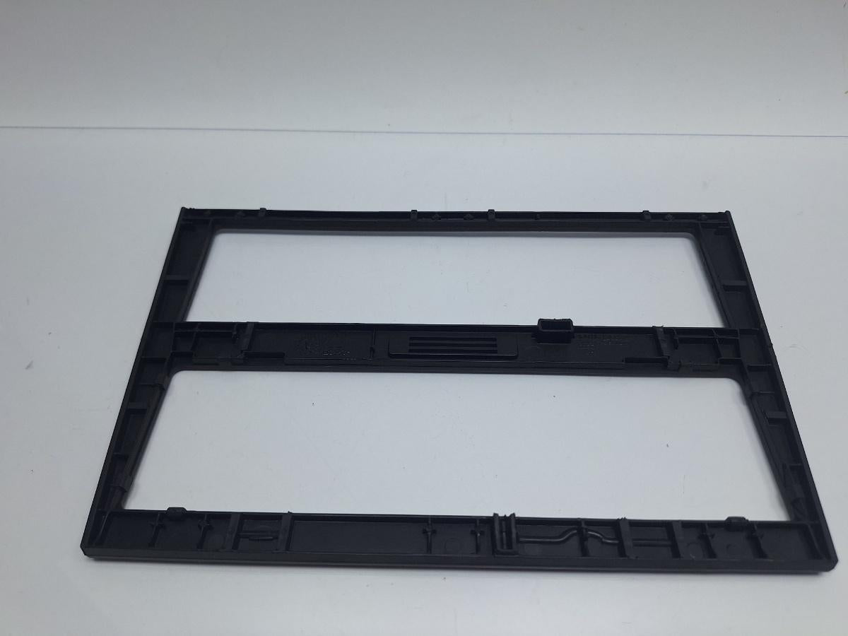 Rama consola centrala AUDI A4 Avant 8D5, B5 1994 - 2001 1.6 1.6 1.6 ALZ 8D0863263AB