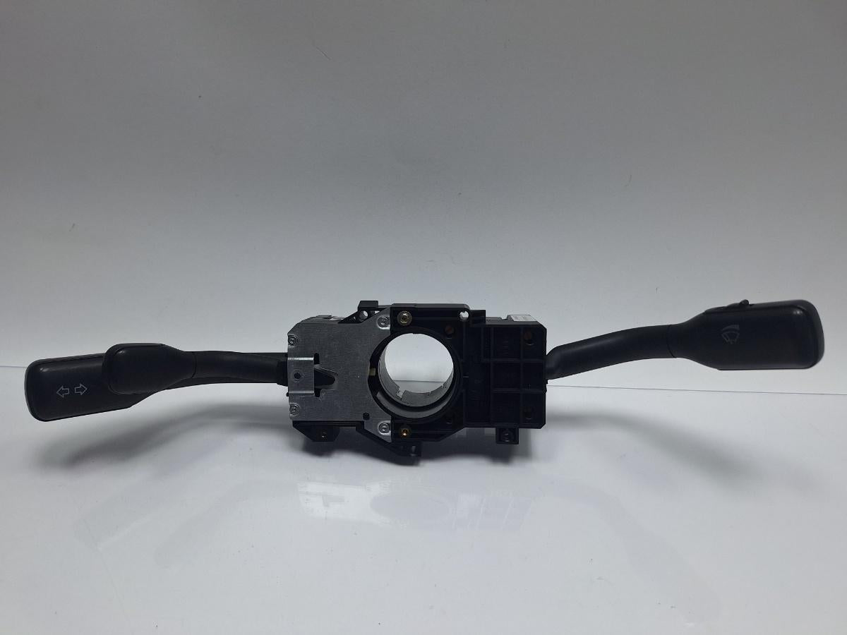 Bloc manete AUDI A4 Avant 8D5, B5 1994 - 2001 1.6 1.6 1.6 ALZ 8D9953503E