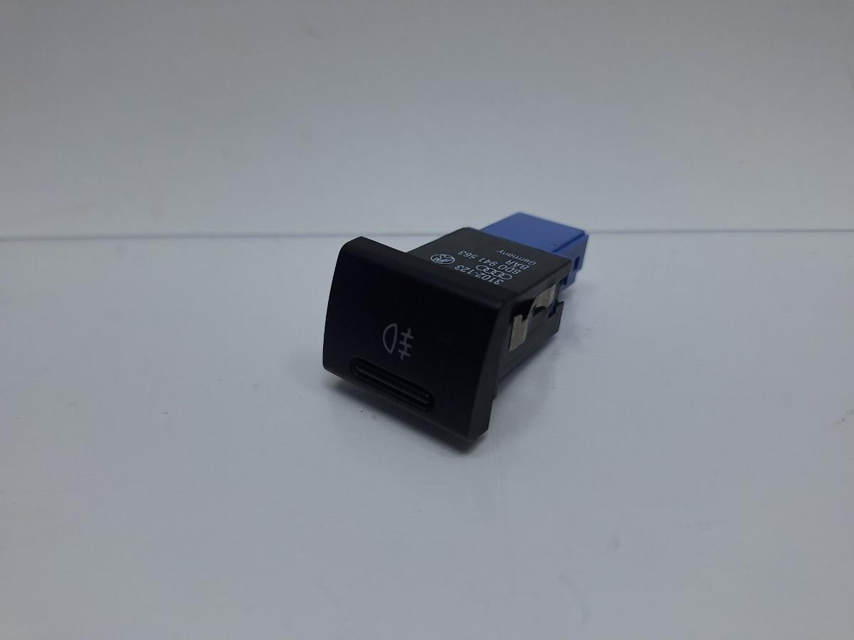 Buton ceata AUDI A4 Avant 8D5, B5 1994 - 2001 1.6 1.6 1.6 ALZ 8D0941563