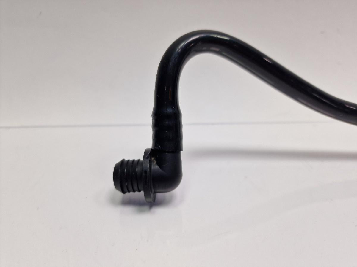 Furtun/conducta vacuum AUDI A4 Avant 8D5, B5 1994 - 2001 1.6 1.6 1.6 ALZ 4B0611931DE