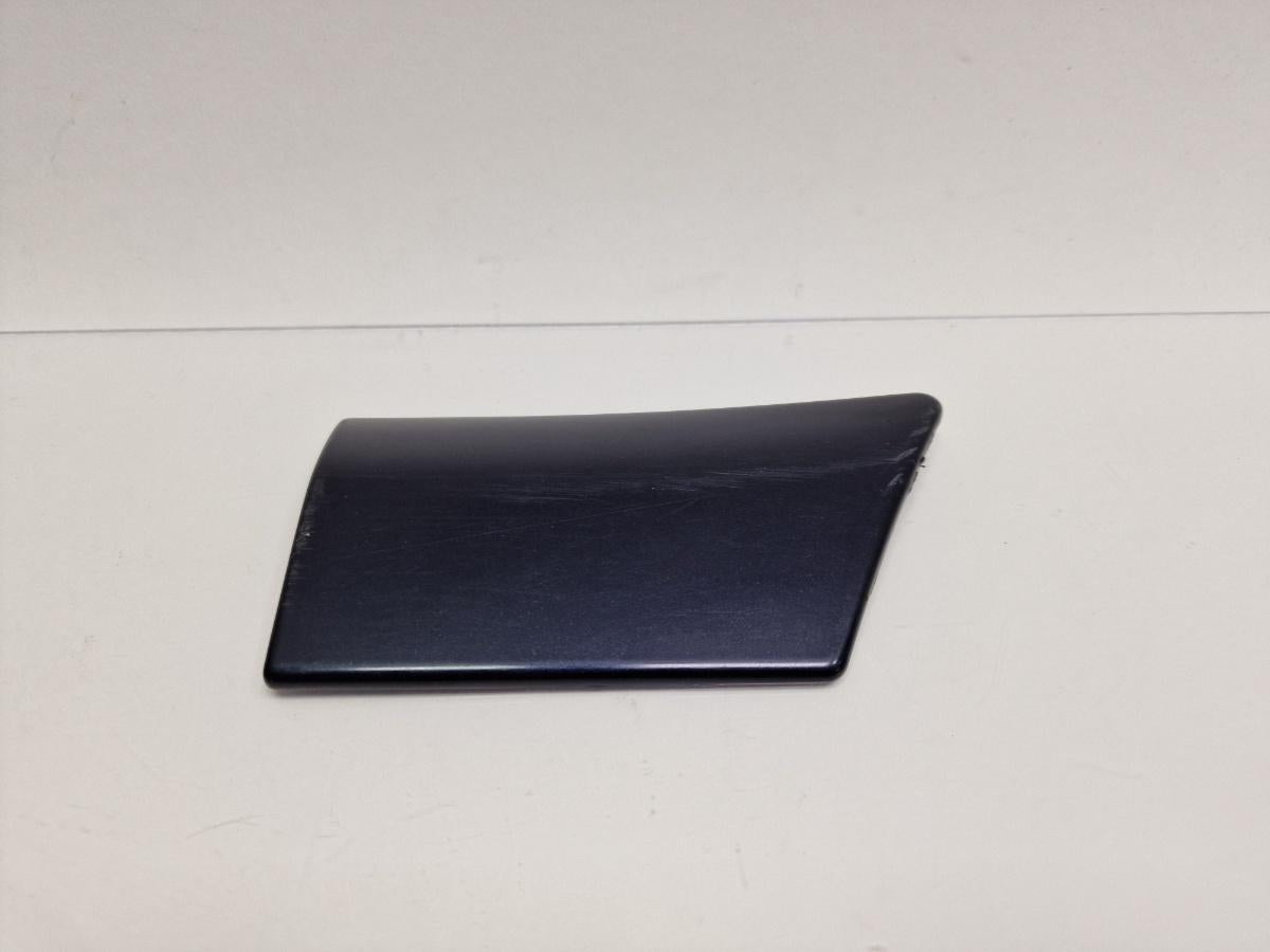 Bandou aripa fata dreapta LZ5L AUDI A4 Avant 8D5, B5 1994 - 2001 8D0853974B