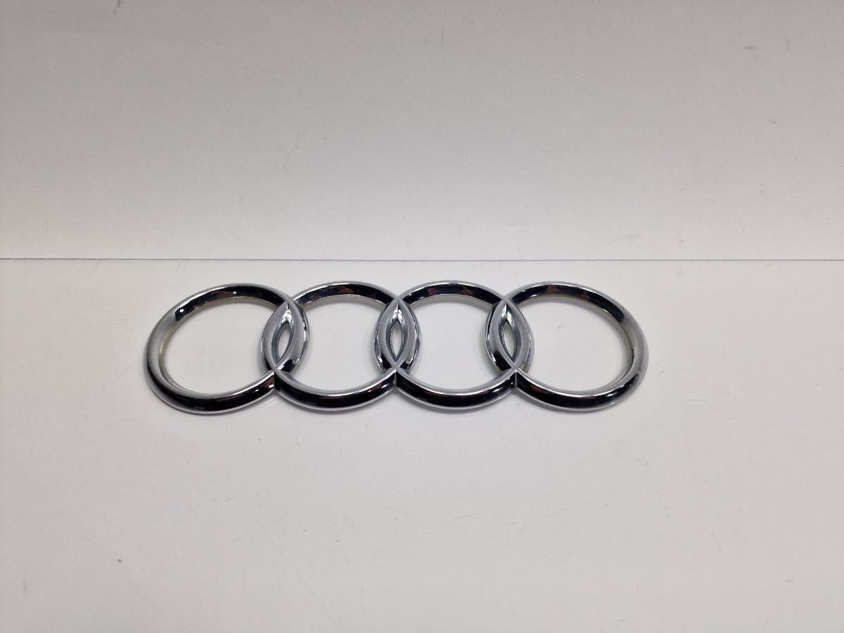 Emblema hayon AUDI A4 Avant 8D5, B5 1994 - 2001 1.6 1.6 1.6 ALZ 8D9853742