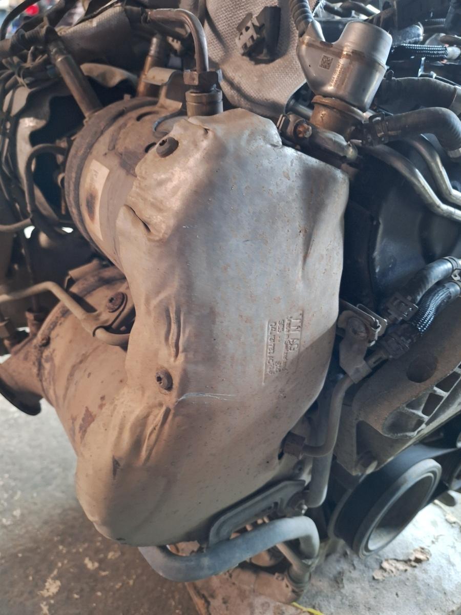 Filtru particule DPF VOLKSWAGEN CADDY IV Box SAA, SAH 2015 -> 2.0 TDI CUUF, DFSC, DFSF 5Q0131705BG 04L131723DG