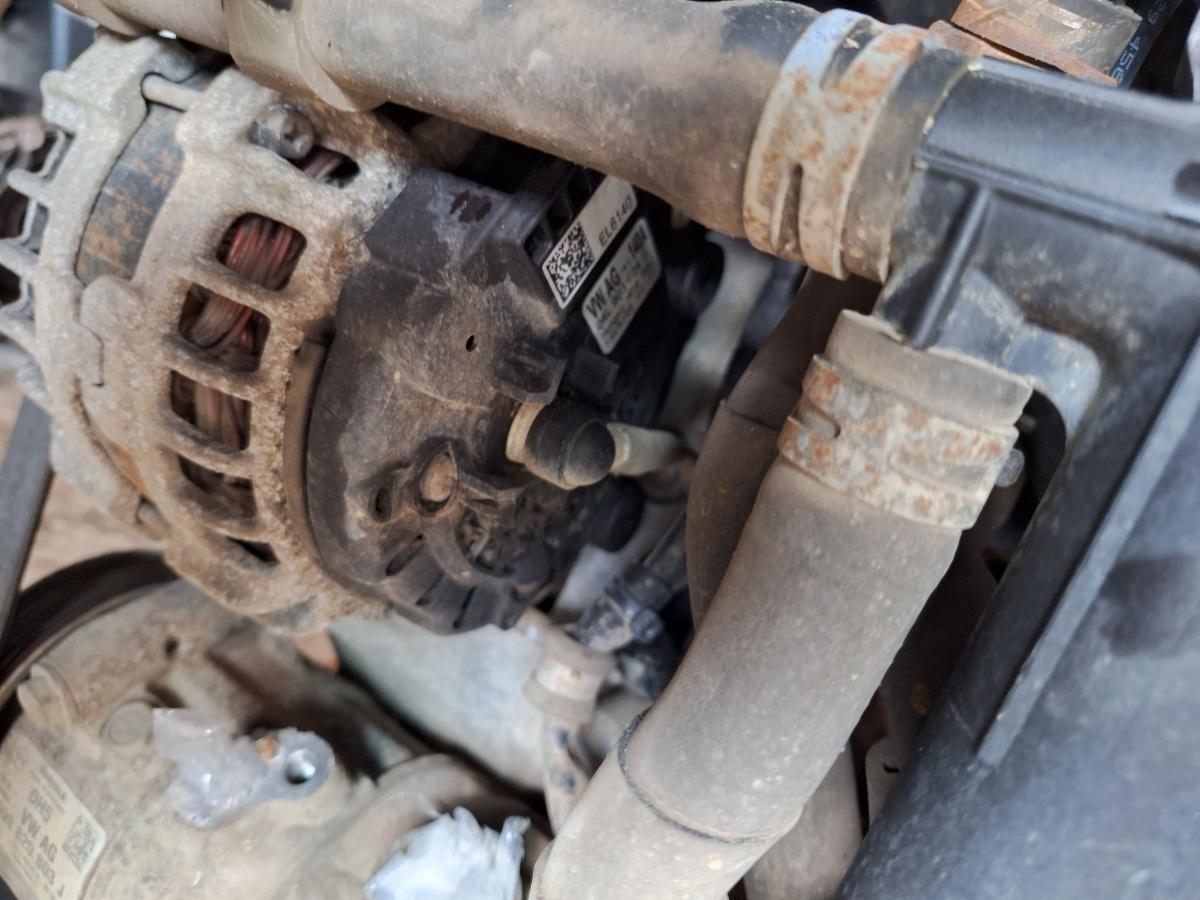 Alternator VOLKSWAGEN CADDY IV Box SAA, SAH 2015 -> 2.0 TDI CUUF, DFSC, DFSF 04L903024S