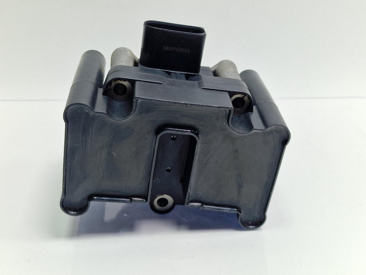 Bobina inductie AUDI A4 Avant 8D5, B5 1994 - 2001 1.6 1.6 1.6 ALZ Valeo 245159 058905101A