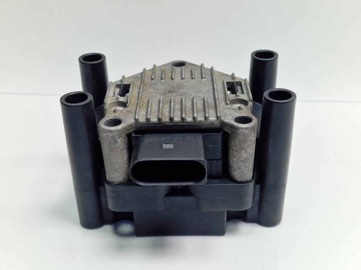 Bobina inductie AUDI A4 Avant 8D5, B5 1994 - 2001 1.6 1.6 1.6 ALZ Valeo 245159 058905101A