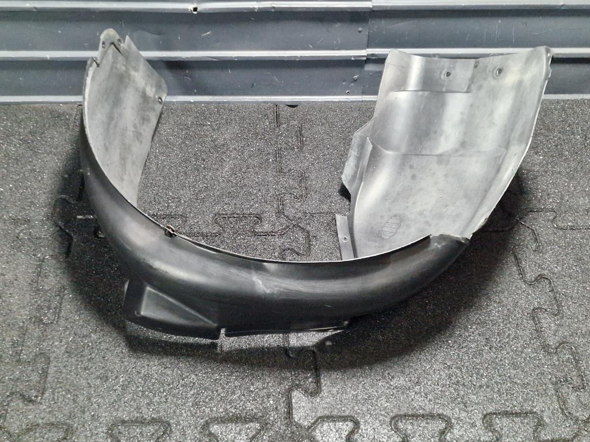Carenaj roata stanga fata AUDI A4 Avant 8D5, B5 1994 - 2001 1.6 1.6 1.6 ALZ 8D0821171F