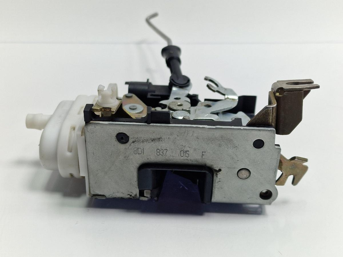 Broasca usa stanga fata AUDI A4 Avant 8D5, B5 1994 - 2001 1.6 1.6 1.6 ALZ 8D1837015F