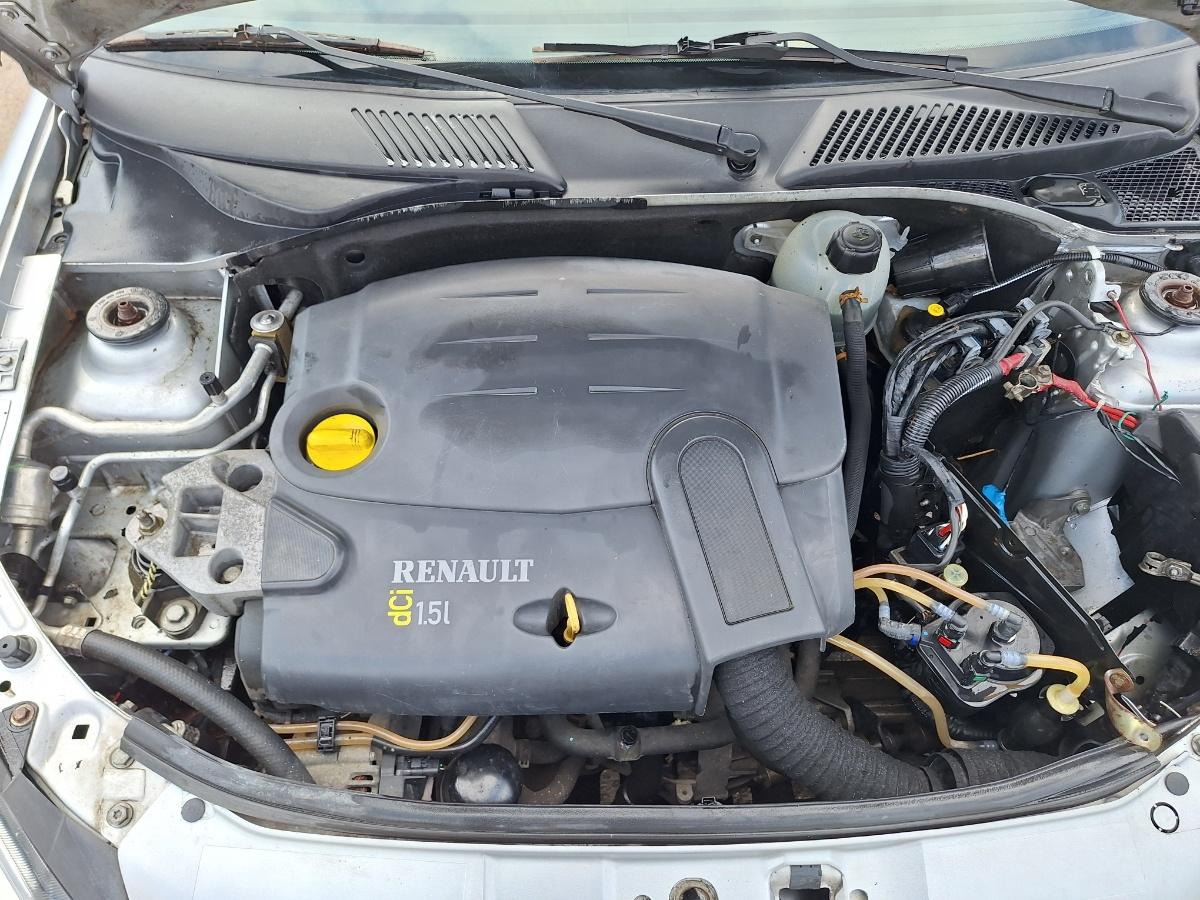 Dezmembrez RENAULT Symbol I 2006 K9K1.5 dci (65 CP)