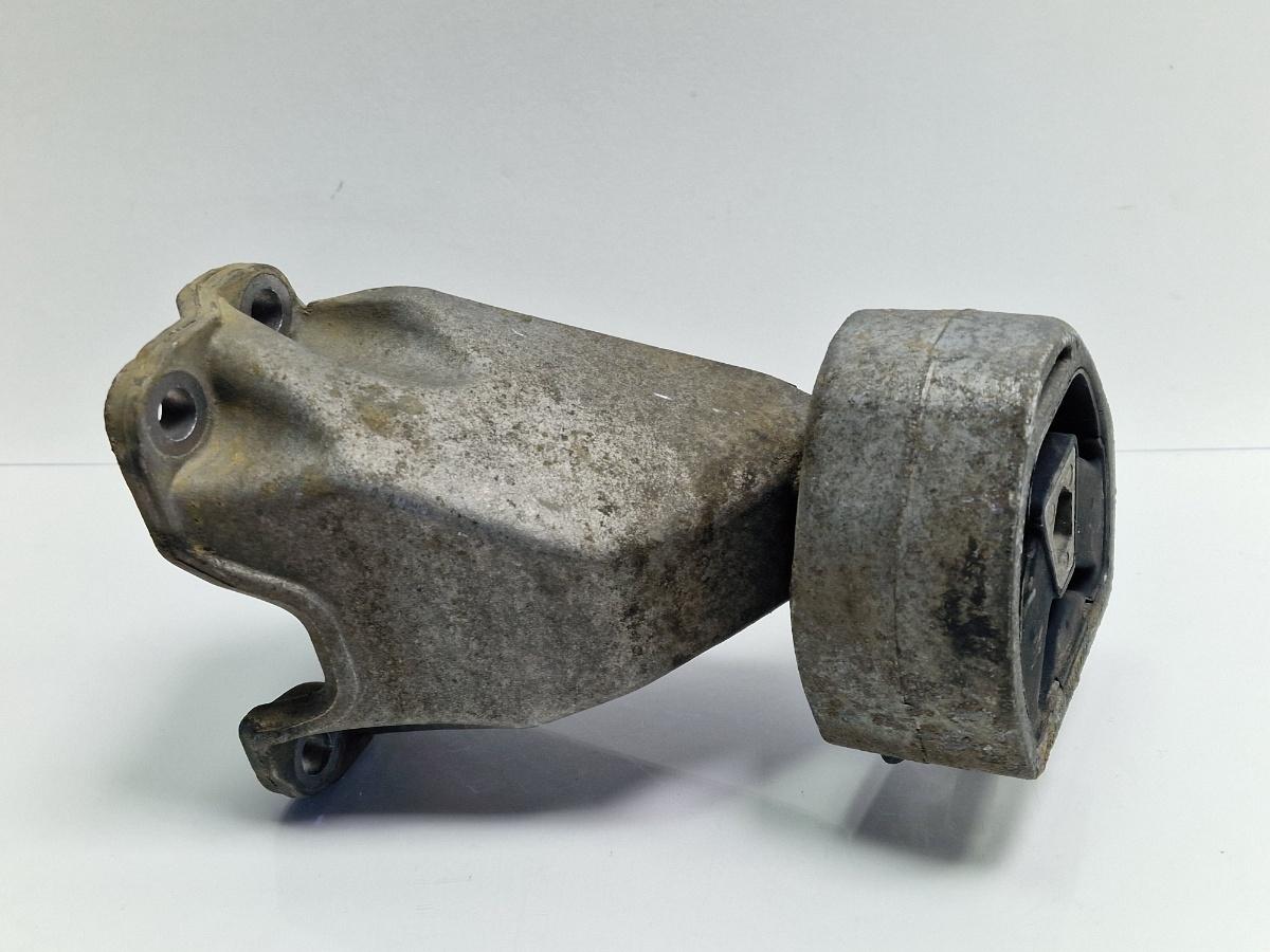 Suport cutie de viteze stanga AUDI A4 Avant 8D5, B5 1994 - 2001 1.6 1.6 1.6 ALZ 8D0399113AB