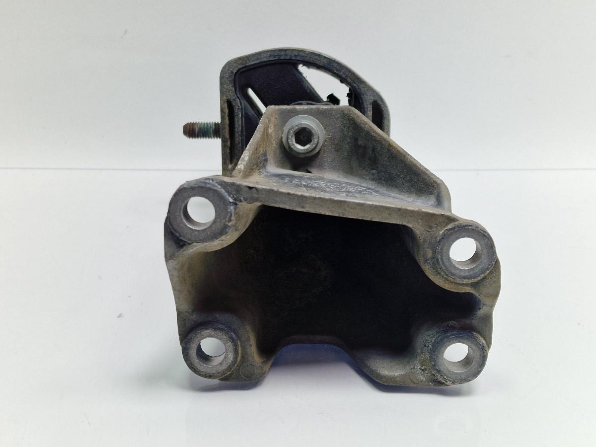 Suport cutie de viteze stanga AUDI A4 Avant 8D5, B5 1994 - 2001 1.6 1.6 1.6 ALZ 8D0399113AB