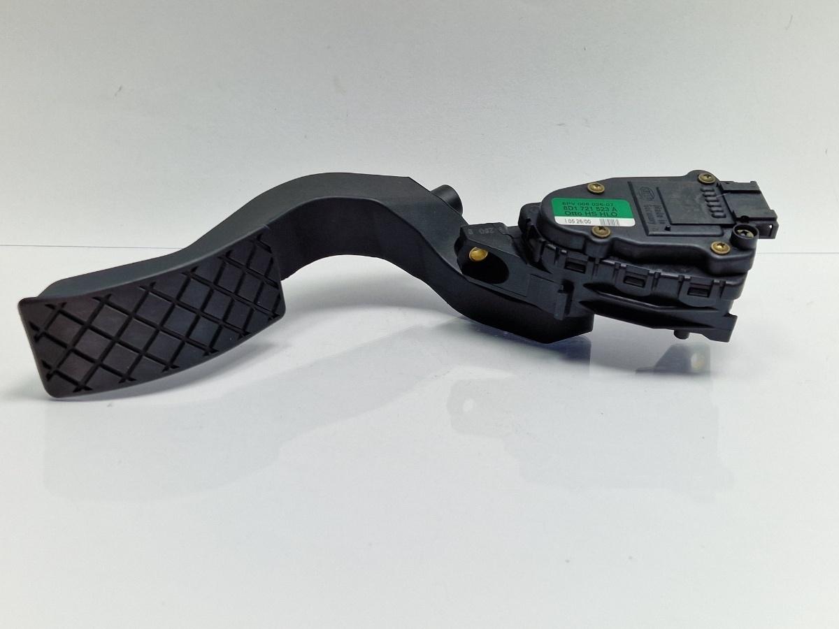 Pedala acceleratie AUDI A4 Avant 8D5, B5 1994 - 2001 1.6 1.6 1.6 ALZ 8D1721523A
