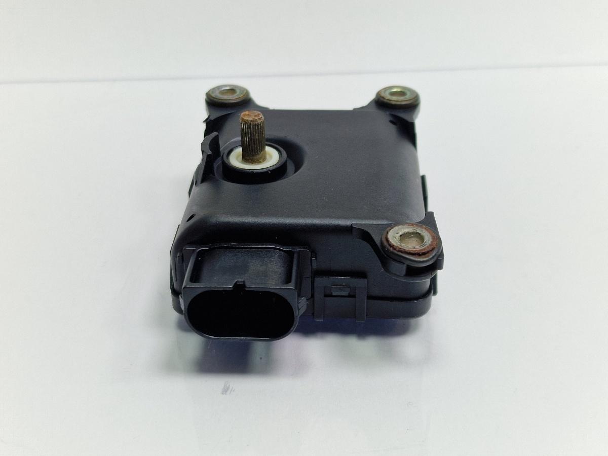 Motoras aeroterma V159 AUDI A4 Avant 8D5, B5 1994 - 2001 1.6 1.6 1.6 ALZ BOSCH 0132801148 8D1820511E