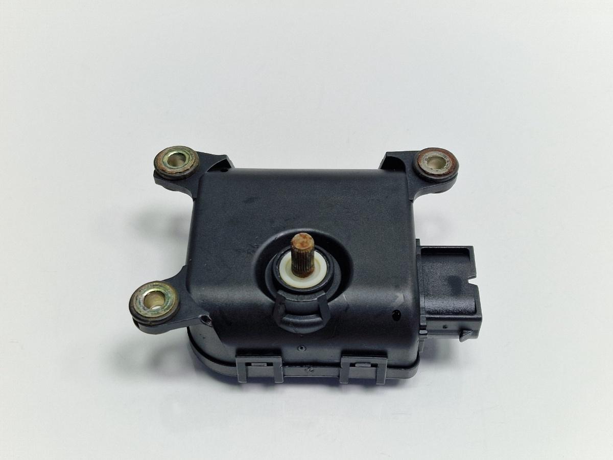 Motoras aeroterma V159 AUDI A4 Avant 8D5, B5 1994 - 2001 1.6 1.6 1.6 ALZ BOSCH 0132801148 8D1820511E