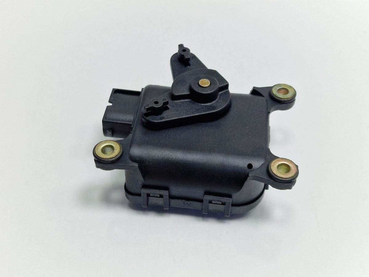 Motoras aeroterma V213 AUDI A4 Avant 8D5, B5 1994 - 2001 1.6 1.6 1.6 ALZ BOSCH 0132801149 8D1820511B