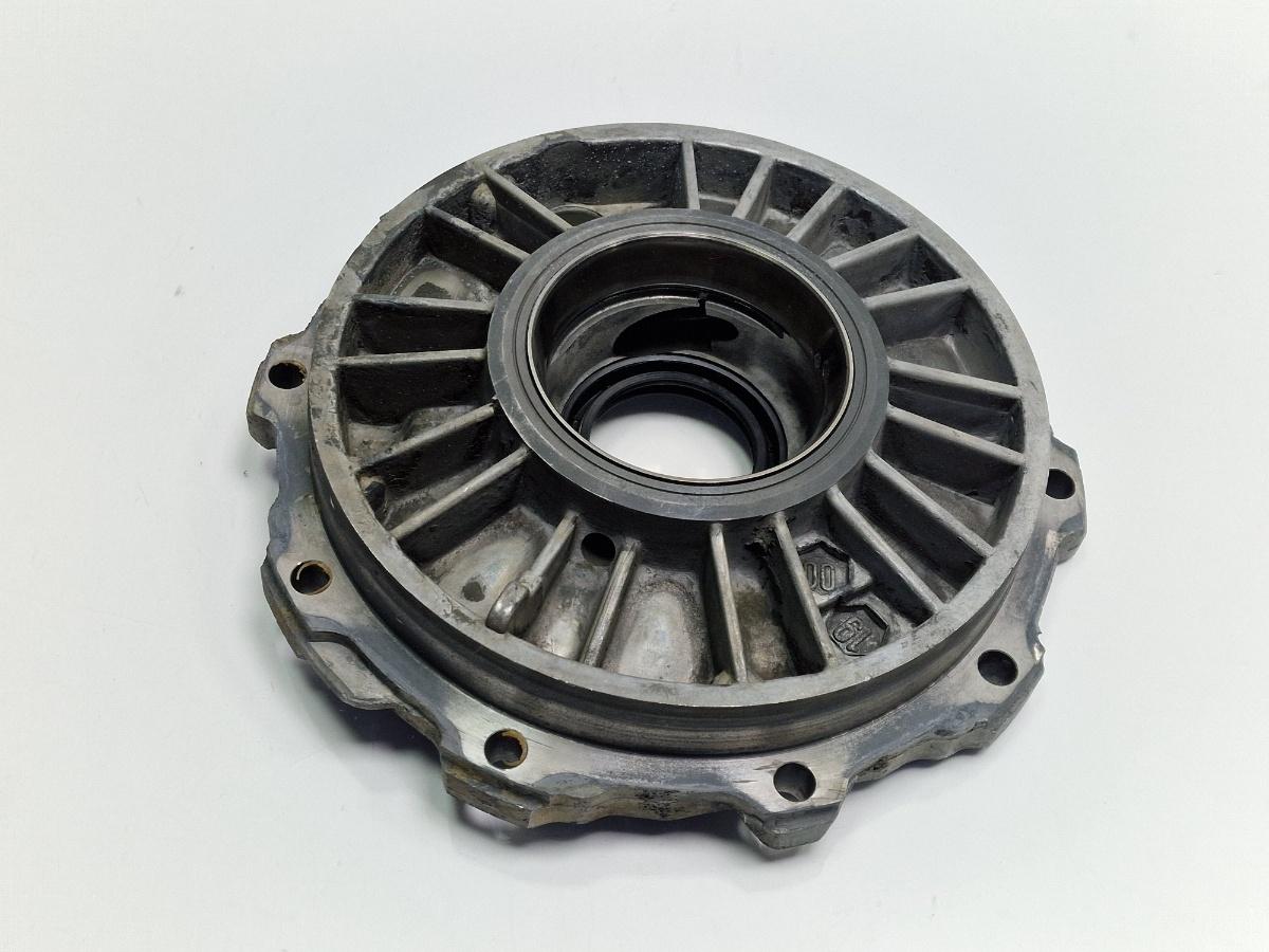 Capac transmisie finala cutie de viteze AUDI A4 Avant 8D5, B5 1994 - 2001 1.6 1.6 1.6 ALZ 012409131M