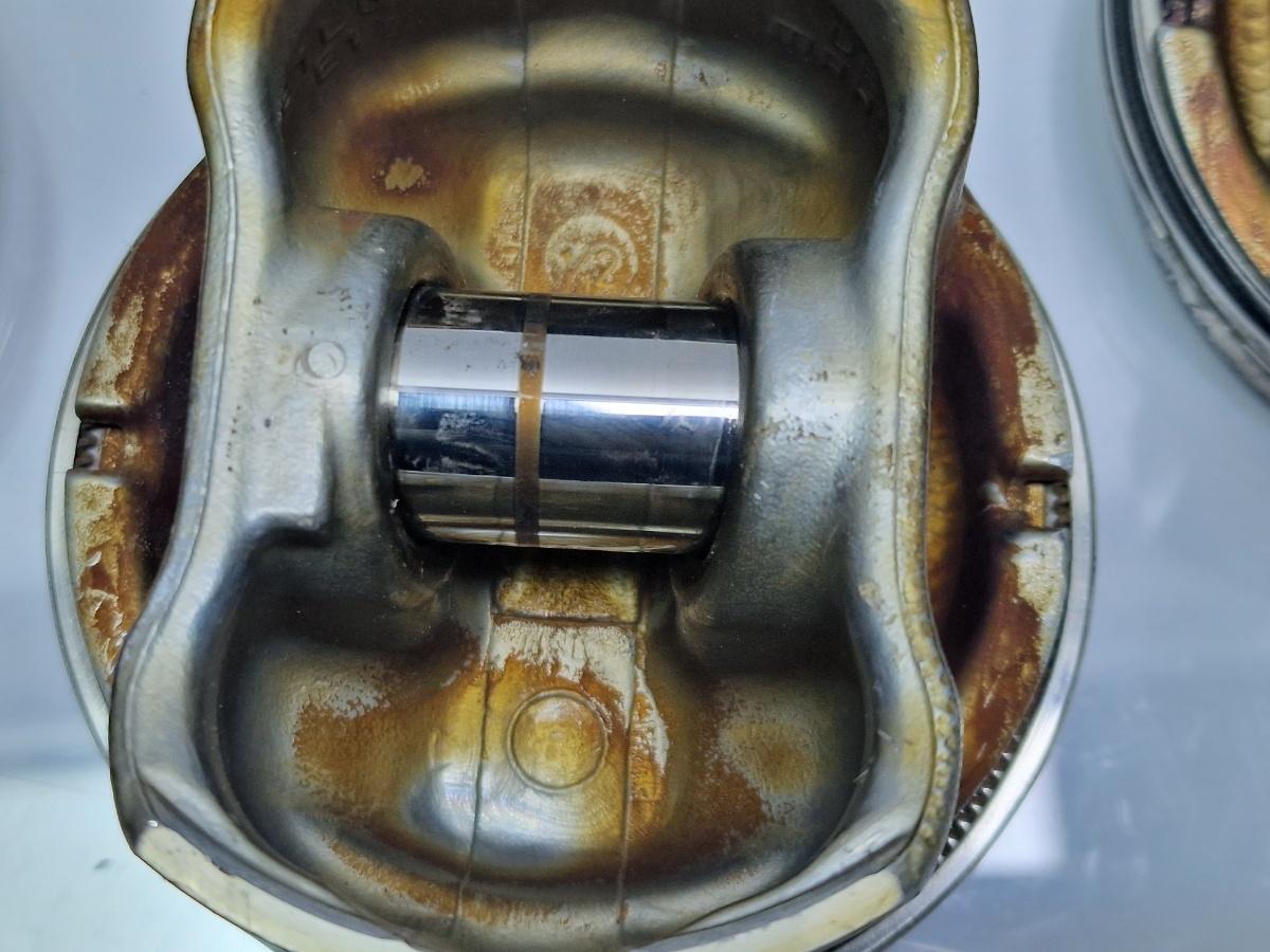 Pistoane AUDI A4 Avant 8D5, B5 1994 - 2001 1.6 1.6 1.6 ALZ 06A107065N
