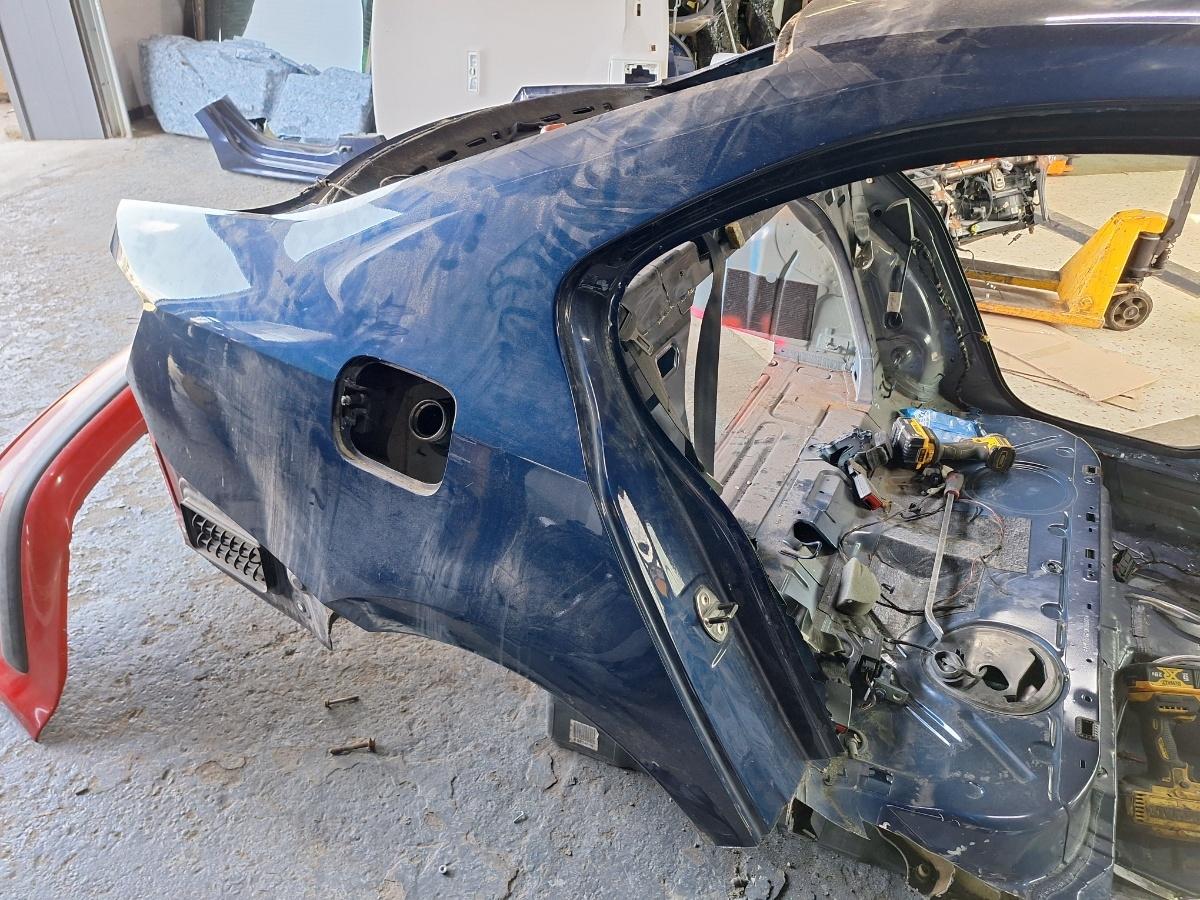 Aripa spate dreapta VOLKSWAGEN JETTA IV 162, 163, AV3, AV2 2009 -> 1.2 TSI CBZB
